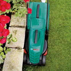 Bosch 1200W Rotak 32-12 Electric Lawn Mower - 32cm 21 Bosch 1200W Rotak 32-12 Electric Lawn Mower - 32cm -Garden Furniture Store 12875195 4775028915797565