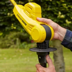 STANLEY FATMAX V20 18V Cordless Pole Hedge Trimmer 45cm (Sfmcph845M1-Gb) 15 STANLEY FATMAX V20 18V Cordless Pole Hedge Trimmer 45cm (Sfmcph845M1-Gb) -Garden Furniture Store 12882305 7914843590310026