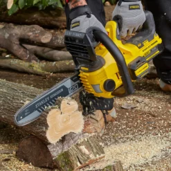 STANLEY FATMAX V20 18V Cordless 30Cm Chainsaw (Sfmccs630M1-Gb) -Garden Furniture Store 12882310 8814843590630312