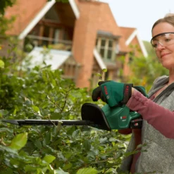 Bosch EasyHedgeCut 18-45 Hedge Trimmer -Garden Furniture Store 13496928 1224961768913606