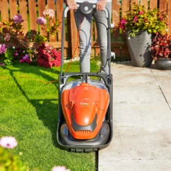Flymo 330V EasiGlide Plus Electric Lawn Mower - 33cm -Garden Furniture Store 13524784 1745038432614852