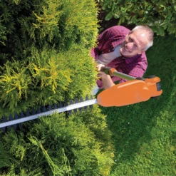 Flymo SabreCut XT TeleHedge Trimmer -Garden Furniture Store 13524809 9434936880330580