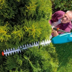 GARDENA Telescopic Cordless 18V Hedge Trimmer -Garden Furniture Store 13524827 2074936344471519