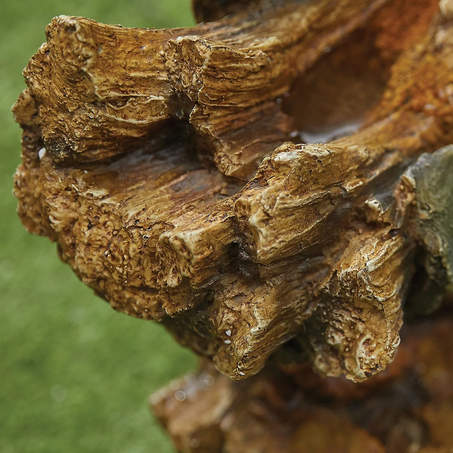 Stylish Fountain Balsam Pools Water Feature With LEDs 6 Stylish Fountain Balsam Pools Water Feature With LEDs - Image 4